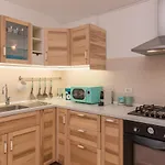 아파트 Glori House 50m From Marina Di - Happy *