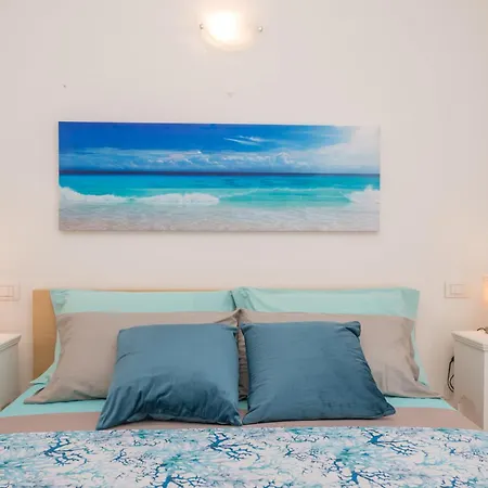 Glori House 50m From Marina Di - Happy